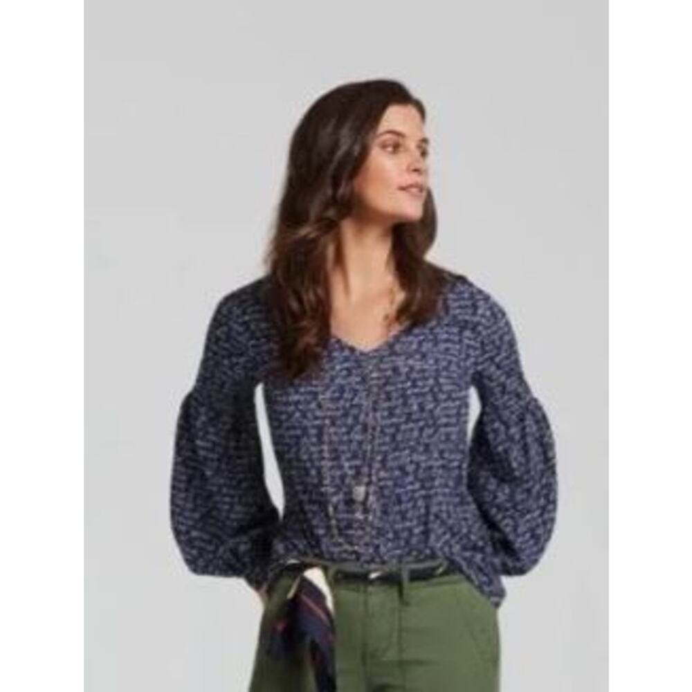 CABI Te Amo Blue Puff Long Sleeves Love Print Top Women’s Style 5336 XL